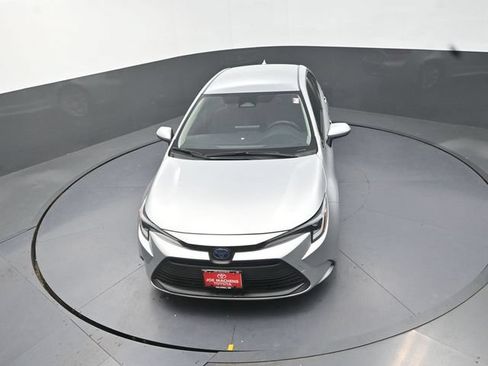Certified 2024 Toyota Corolla LE w/ LE Convenience Package FWD image 24