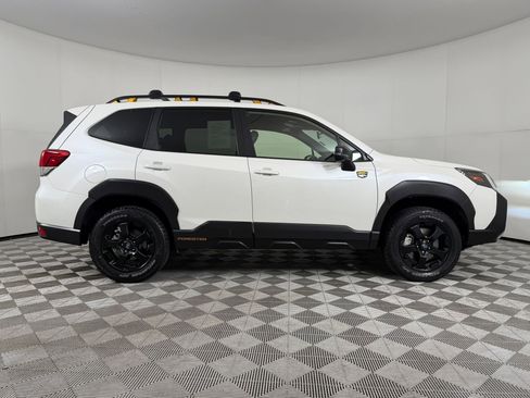Used 2025 Subaru Forester Wilderness AWD/4WD image 7