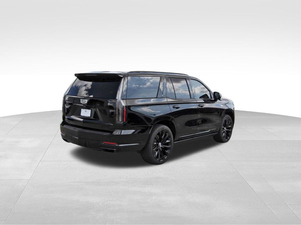 Used 2026 Cadillac Escalade Platinum Sport w/ LPO, ONYX Package AWD/4WD image 4