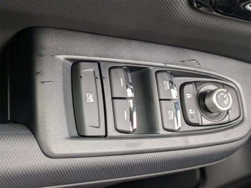 New 2025 Subaru Forester Limited image 28