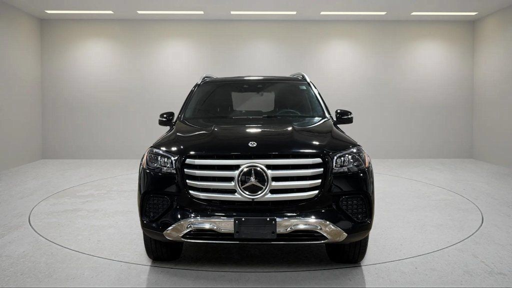 Used 2025 Mercedes-Benz GLS 450 4MATIC image 21