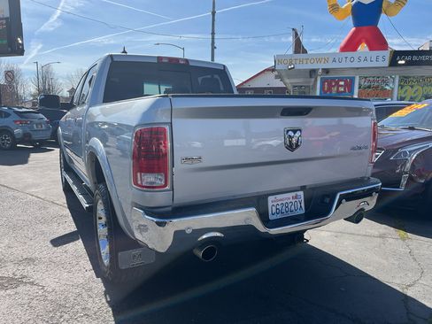 Used 2018 RAM 1500 Laramie image 4
