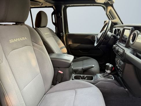 Used 2021 Jeep Wrangler Unlimited Sahara image 15