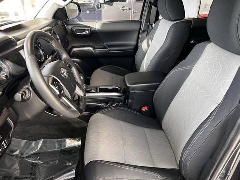 Certified 2023 Toyota Tacoma TRD Sport image 20