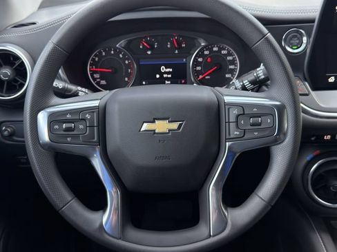 New 2026 Chevrolet Blazer LT w/ Convenience Package FWD image 12