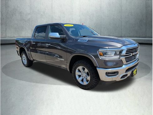 Used 2019 RAM 1500 Laramie AWD/4WD image 8