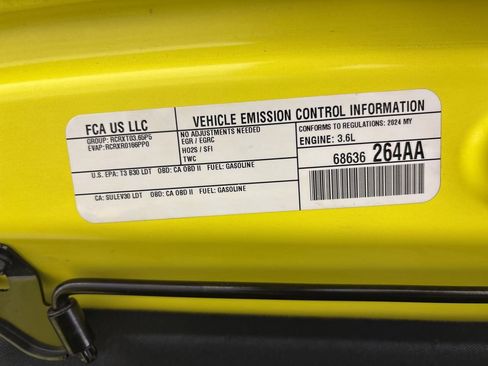 Used 2024 Jeep Gladiator Sport image 31