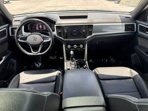Used 2021 Volkswagen Atlas Cross Sport SEL R-Line FWD image 13
