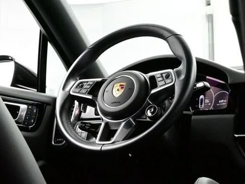Used 2023 Porsche Cayenne Coupe w/ Premium Package AWD/4WD image 21