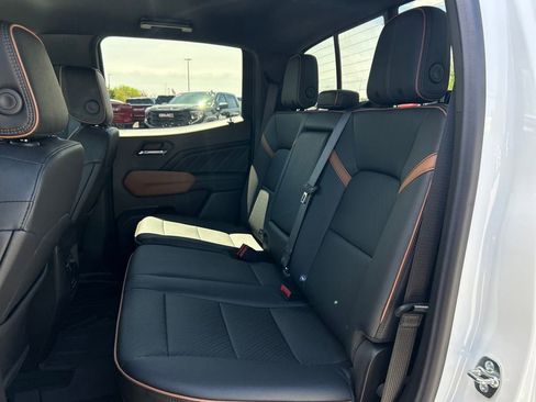 New 2026 GMC Canyon AT4 w/ AT4 Premium Package AWD/4WD image 26