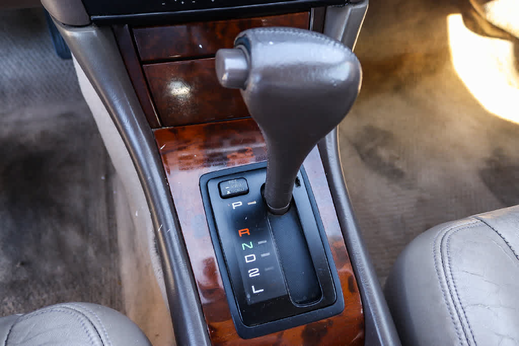 Used 1995 Lexus ES 330 w/ Leather Trim Pkg FWD image 18