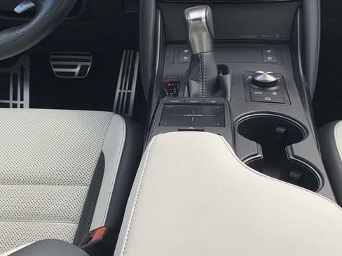 Used 2023 Lexus IS 500 RWD image 27