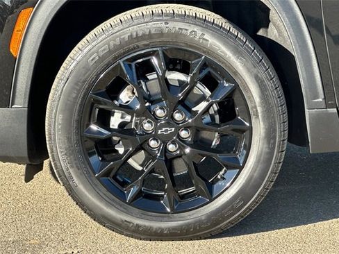 New 2026 Chevrolet Traverse LT w/ Midnight/Sport Edition image 38