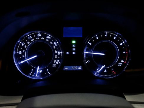 Used 2015 Lexus IS 350C w/ F-Sport Package w/as Tires RWD image 16