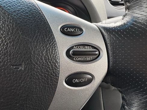 Used 2007 Nissan Altima 3.5 SE w/ Technology Pkg image 29