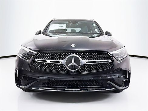 New 2026 Mercedes-Benz GLC 300 4MATIC image 2