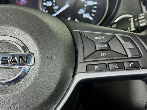 Used 2020 Nissan Rogue Sport SV w/ All-Weather Package AWD/4WD image 13