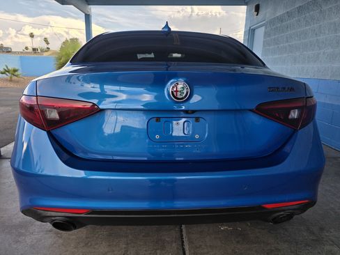 Used 2020 Alfa Romeo Giulia Ti w/ Nero Edizione RWD image 4