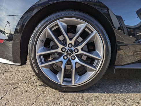 Used 2017 Ford Mustang GT Premium image 52