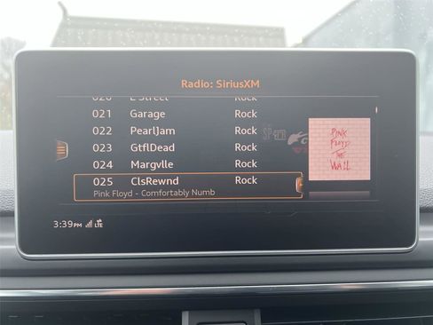 Used 2017 Audi A4 2.0T allroad Premium Plus w/ Technology Package image 16