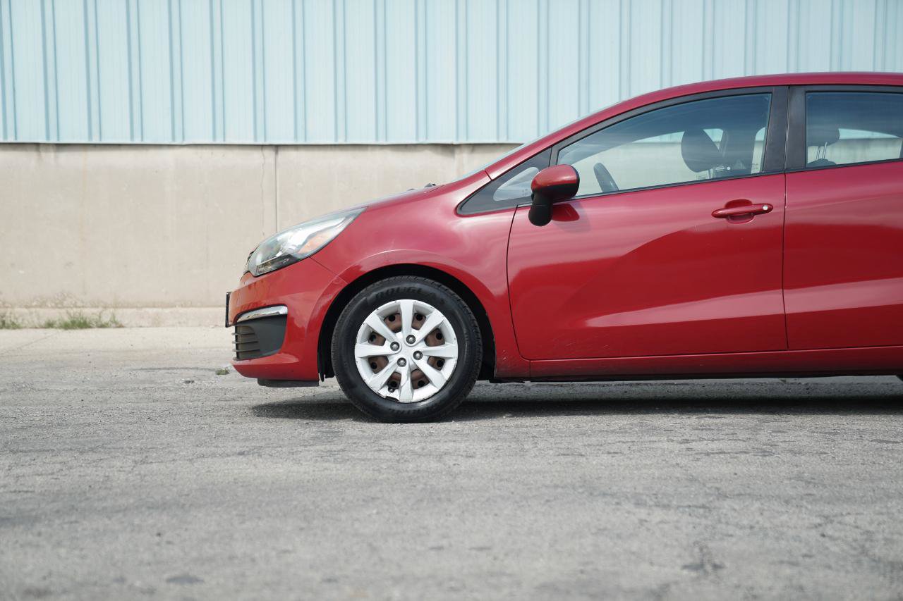 Used 2017 Kia Rio LX w/ Power Package FWD image 10