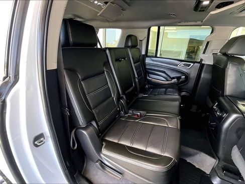 Used 2020 GMC Yukon XL Denali w/ Denali Ultimate Package AWD/4WD image 25