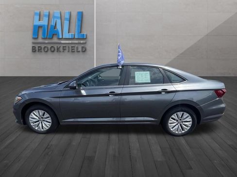 Used 2019 Volkswagen Jetta S w/ Driver Assistance Package FWD image 2