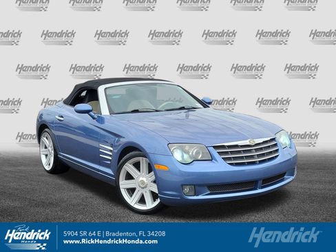 Used 2005 Chrysler Crossfire Limited RWD image 1