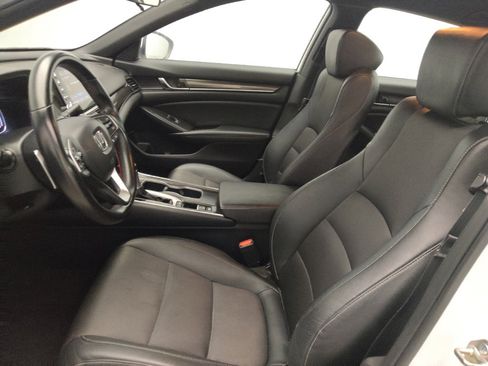 Used 2019 Honda Accord Sport image 17