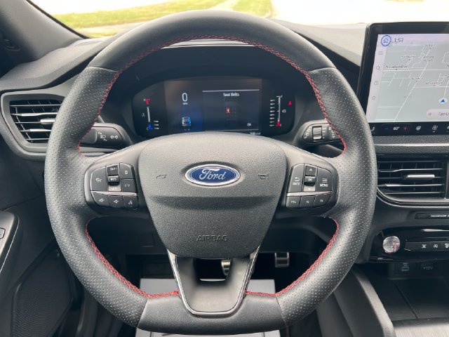 Used 2023 Ford Escape ST-Line w/ Tech Pack #1 AWD/4WD image 18