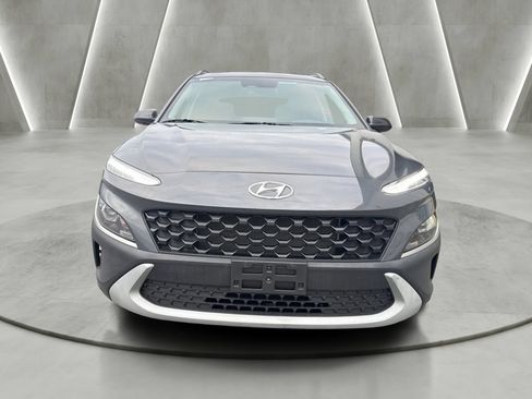 Used 2023 Hyundai Kona SEL w/ Convenience Package AWD/4WD image 2