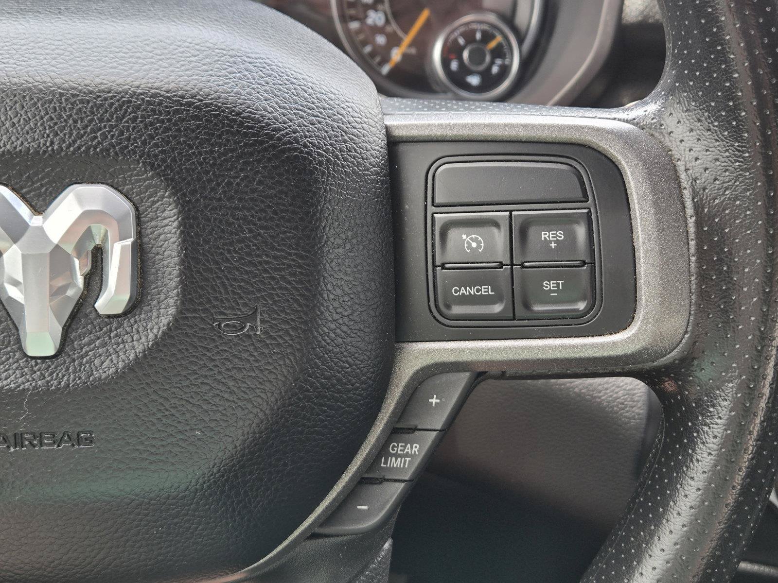 Used 2022 RAM 2500 Tradesman w/ Chrome Appearance Group AWD/4WD image 22