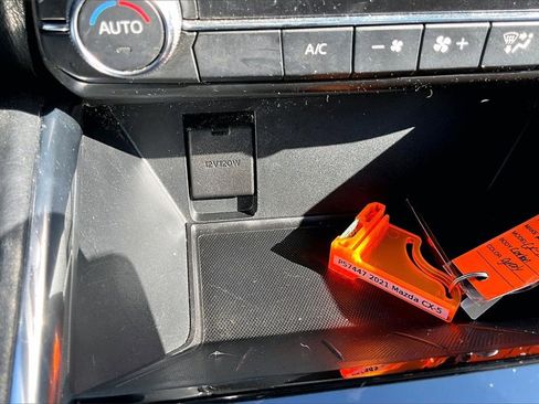 Used 2021 MAZDA CX-5 Carbon Edition image 31