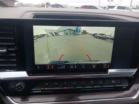 Used 2025 Chevrolet Silverado 1500 LTZ w/ LTZ Premium Package image 22