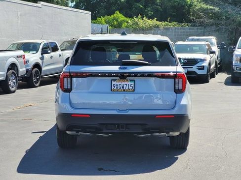 New 2026 Ford Explorer Active RWD image 5