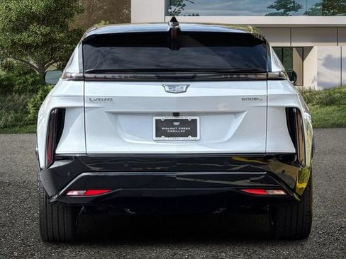 New 2026 Cadillac Lyriq Premium Sport image 5