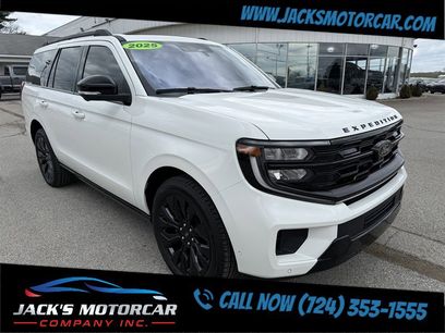 Used 2025 Ford Expedition Platinum w/ Stealth Appearance Package