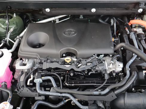 Used 2025 Toyota RAV4 Woodland Edition image 28