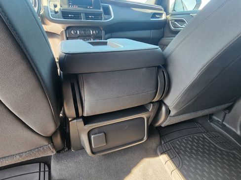 Used 2021 Chevrolet Tahoe 4WD image 19