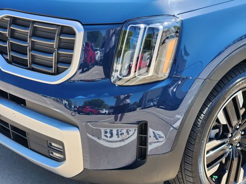 Used 2024 Kia Telluride SX Prestige image 6