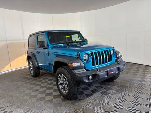 Used 2024 Jeep Wrangler Sport AWD/4WD image 1
