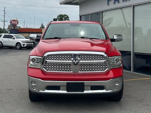 Used 2017 RAM 1500 Laramie AWD/4WD image 2