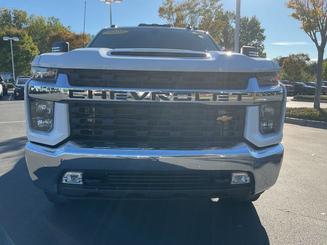 Used 2023 Chevrolet Silverado 3500 LT w/ Convenience Package AWD/4WD image 4