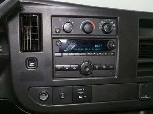 Used 2024 Chevrolet Express 2500 w/ Driver Convenience Package RWD image 21
