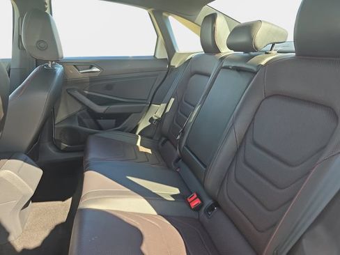 Used 2024 Volkswagen Jetta GLI Autobahn FWD image 16
