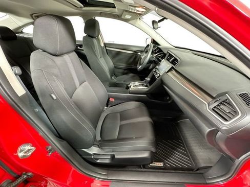 Used 2019 Honda Civic EX image 27