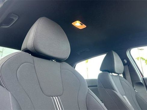 Certified 2025 Hyundai Elantra Sport image 17