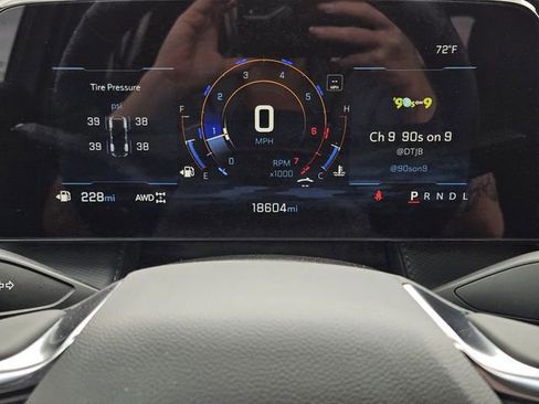 Used 2025 Chevrolet Equinox LT image 15