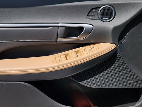 Certified 2025 Hyundai Sonata Limited image 18