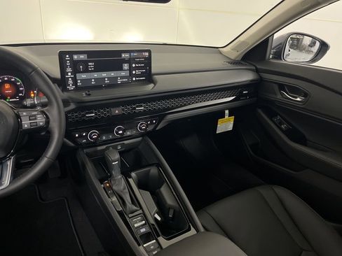 New 2026 Honda Accord Touring image 33
